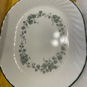 EUC Corelle Green and White Platters